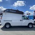 2009 Chevrolet Express 1500 Cargo Van thumbnail image 6