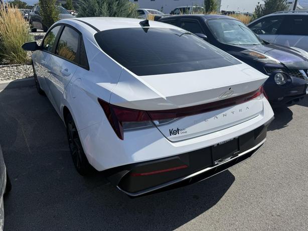 2025 Hyundai Elantra PREFERRED image 3