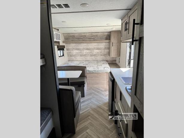 Used 2021 Keystone RV Springdale 1800BH image 8