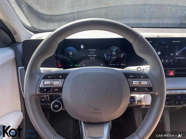2025 Hyundai IONIQ 5 PREFERRED image 7