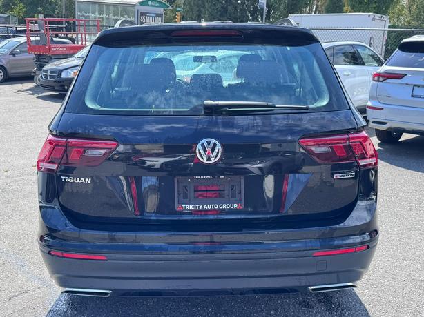 2020 Volkswagen Tiguan Trendline - No Accidents, Heated Seats, BlueTooth image 6