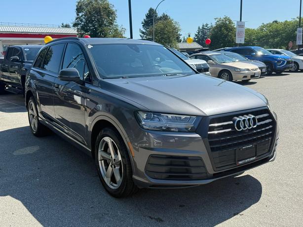 2018 Audi Q7 Technik - S Line Package, No Accidents, Sunroof image 3