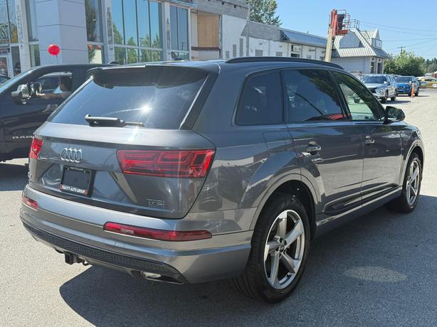 2018 Audi Q7 Technik - S Line Package, No Accidents, Sunroof image 5