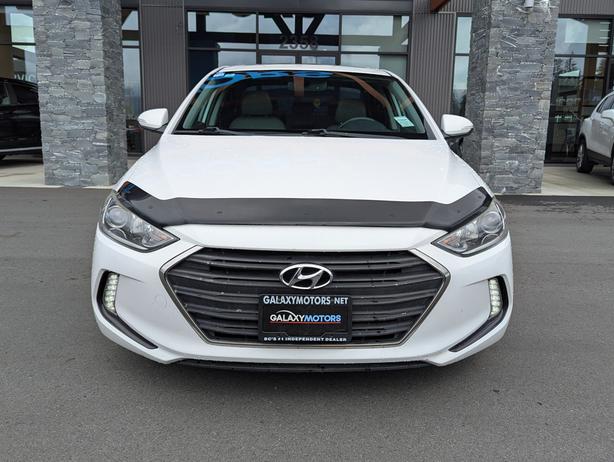 2017 Hyundai Elantra Limited - Sunroof, NAV, Heated Front/Rear Seats image 3