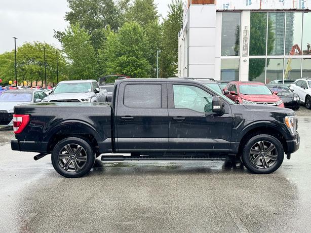 2021 Ford F-150 Lariat, FX4 Package, Sunroof! image 4