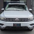 2018 Volkswagen Tiguan 4Motion thumbnail image 3