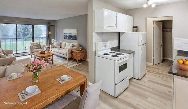 2 bedroom Greenwood Gardens image 3