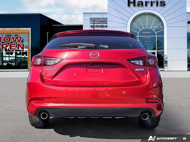 2017 Mazda3 GS | Heated Seats! image 5