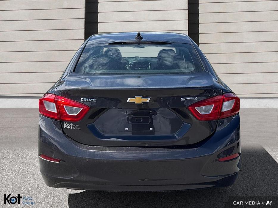 2017 Chevrolet Cruze Premier HEATED SEATS! BACKUP CAMERA! NO ACCIDENT! display photo