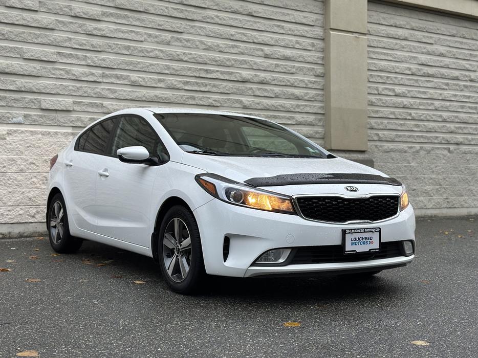 2018 KIA Forte display photo