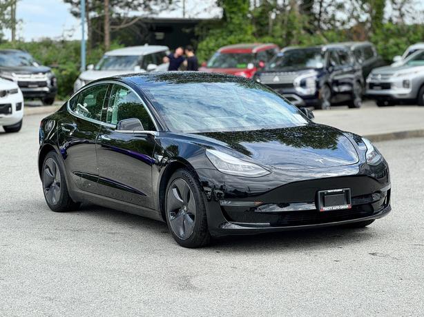 2019 Tesla Model 3 Long Range - Dual Motor, No Accidents image 3