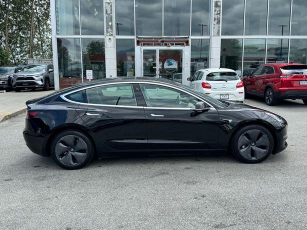 2019 Tesla Model 3 Long Range - Dual Motor, No Accidents image 4