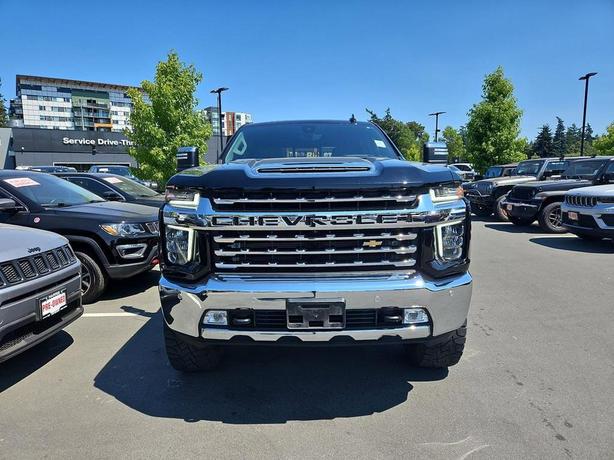 2021 Chevrolet Silverado 3500 4WD Crew Cab 159 LTZ | Remote Start | Low Km's! image 2
