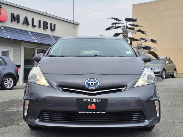2012 Toyota Prius V 5dr HB image 2