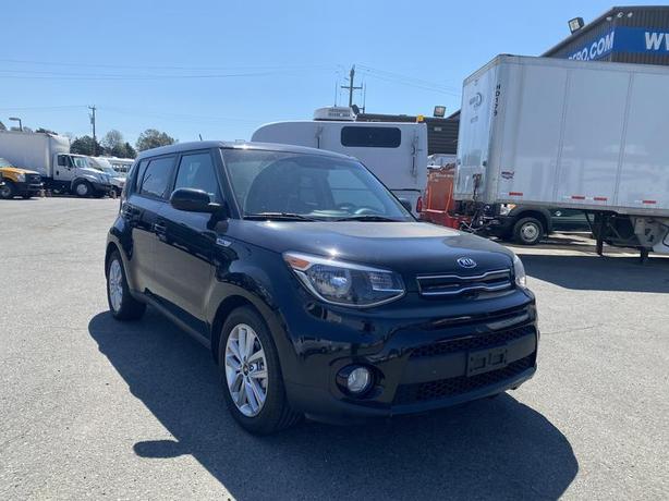 2017 Kia Soul EX Front Wheel Drive image 8