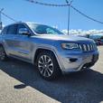 2017 Jeep Grand Cherokee OVERLAND thumbnail image 2