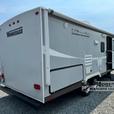 Used 2015 Winnebago Minnie 2201DS thumbnail image 4