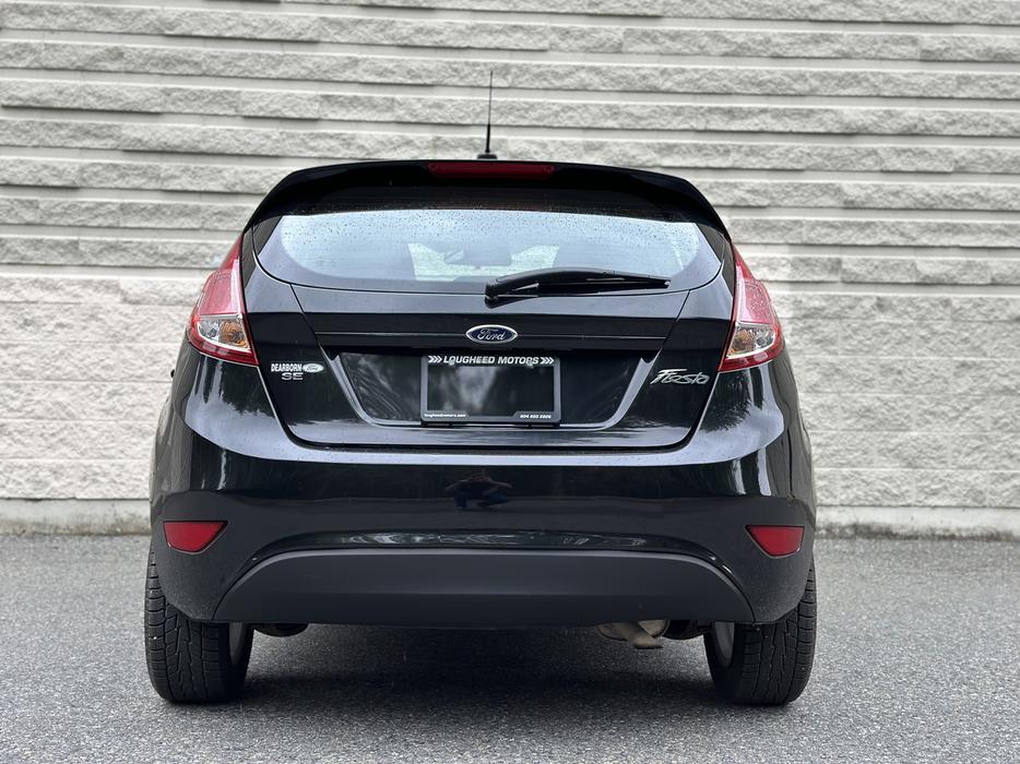 2015 Ford Fiesta display photo