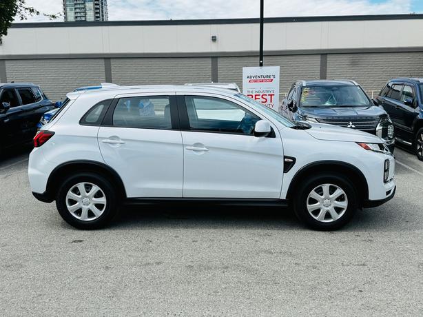 2025 Mitsubishi RVR ES - Heated Seats, Apple Carplay/Android Auto image 3