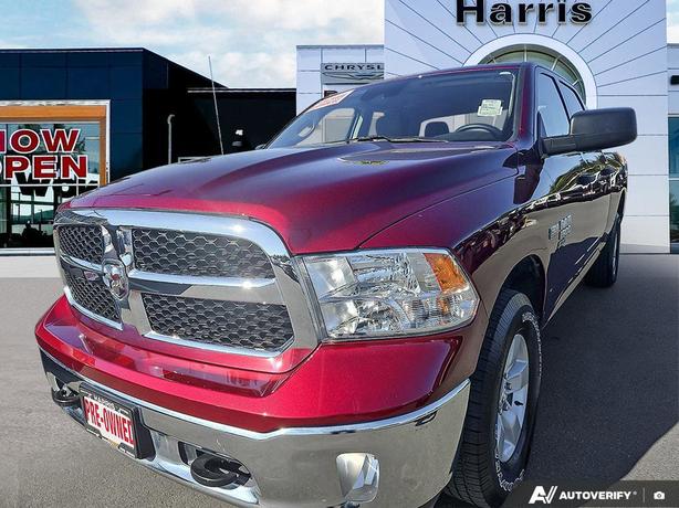 2023 RAM 1500 Classic Tradesman 4x4 Crew Cab 6'4 Box | No Reported Accidents! image 8