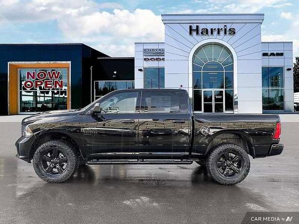 2023 RAM 1500 Classic Express 4x4 Crew Cab 5'7 Box | Factory Dealer-Installed Li image 3