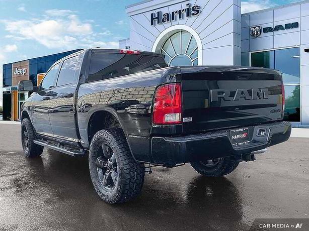 2023 RAM 1500 Classic Express 4x4 Crew Cab 5'7 Box | Factory Dealer-Installed Li image 4