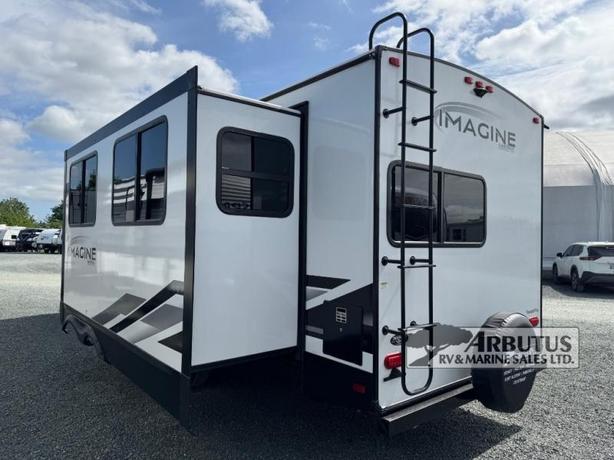Used 2022 Grand Design Imagine 2670MK image 6