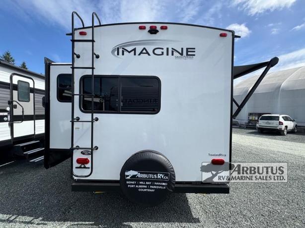 Used 2022 Grand Design Imagine 2670MK image 7