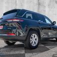 2023 Jeep Grand Cherokee LIMITED thumbnail image 5