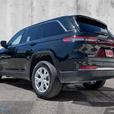 2023 Jeep Grand Cherokee LIMITED thumbnail image 7