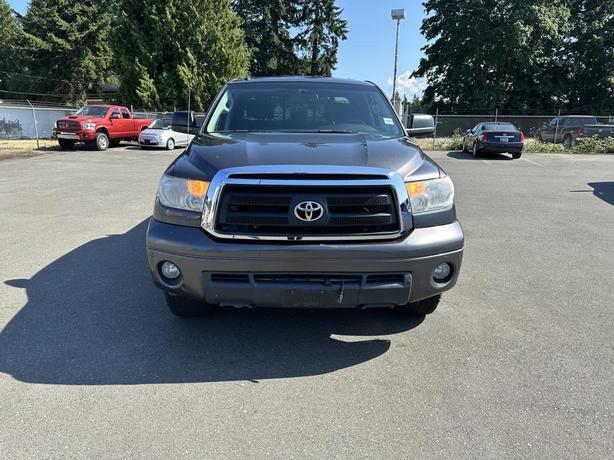 2012 Toyota Tundra SR5 image 8