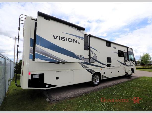 Used 2021 Jayco Entegra Vision EX34B image 6