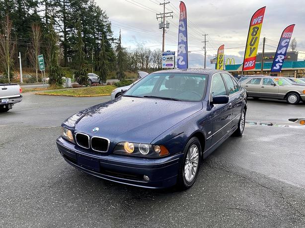 2002 BMW  530i A sun roof pw 115k image 1