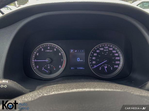 2017 Hyundai Tucson SE image 8