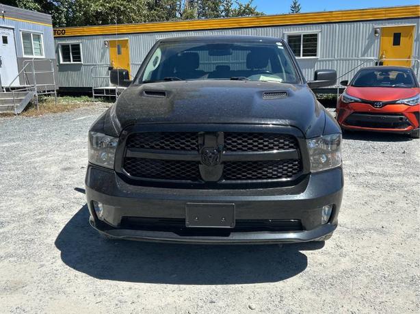 2020 RAM 1500 Classic Express 4x4 Quad Cab 6'4 Box | Cruise Control! image 3