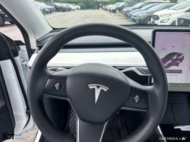 2021 Tesla Model Y LONG RANGE image 7