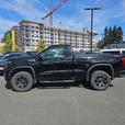 2023 GMC Sierra 1500 4WD Reg Cab 126 Pro | One Owner | No Reported Accidents thumbnail image 3