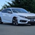 2018 Honda Civic Touring - Low KMs, Sunroof, Leather, Heated Seats thumbnail image 4