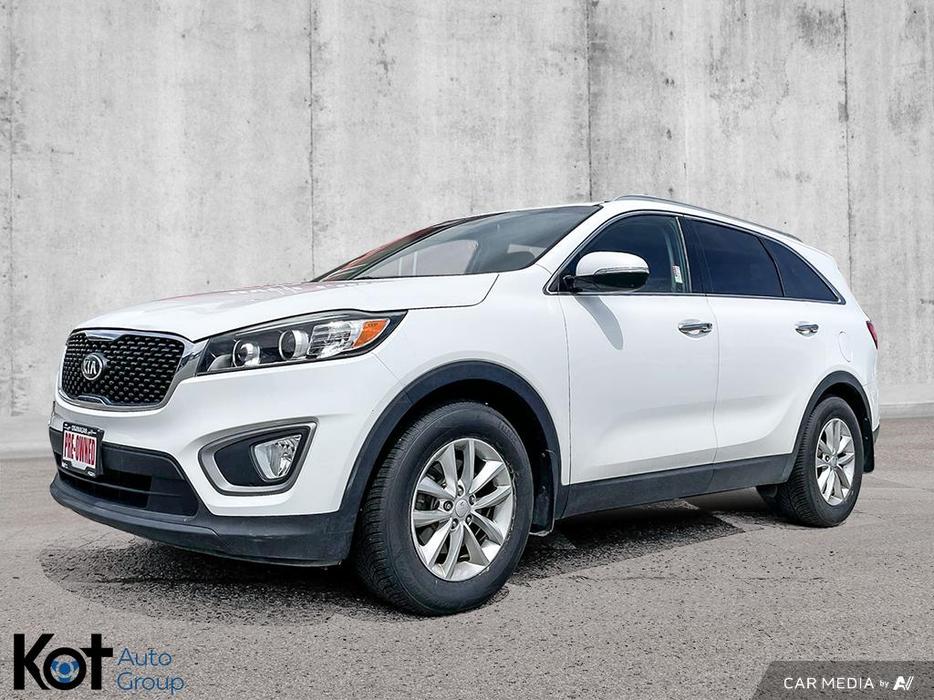 2016 Kia Sorento 2.0L Turbo LX+ | Movement that Inspires | Bluetooth | Locally O display photo