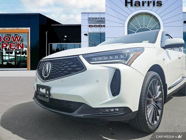 2022 Acura RDX RDX 4WD Sport Utility | No Reported Accidents! image 8