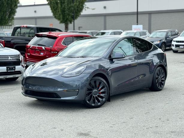 2022 Tesla Model Y Local B.C, Low KMs, No Accidents image 2