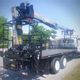 2006 International 7500 Flat Deck 25 foot With Crane Air Brakes 3 Seater Diesel  thumbnail image 8