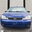 2005 Ford Focus S thumbnail image 2