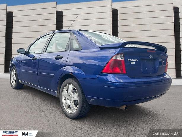2005 Ford Focus S image 4