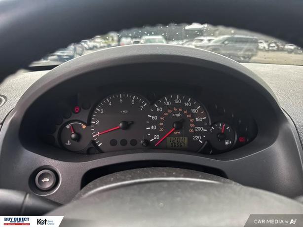 2005 Ford Focus S image 8