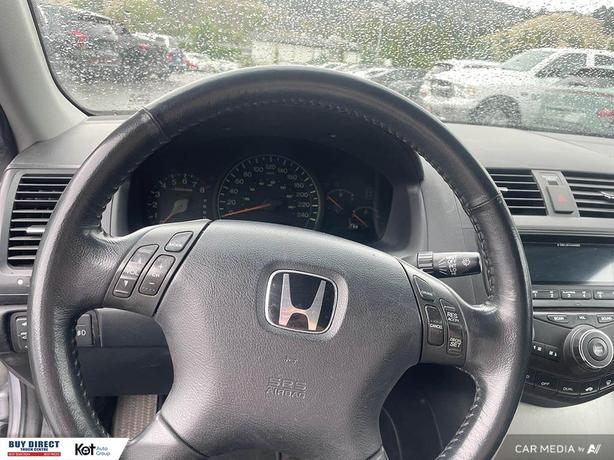 2004 Honda Accord Sedan EX image 6