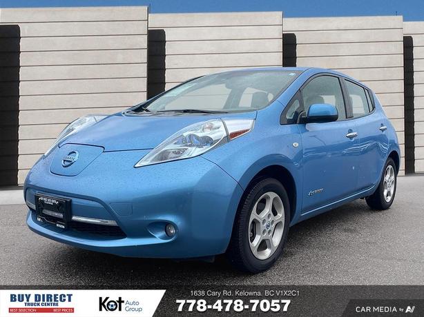 2011 Nissan LEAF SL image 1