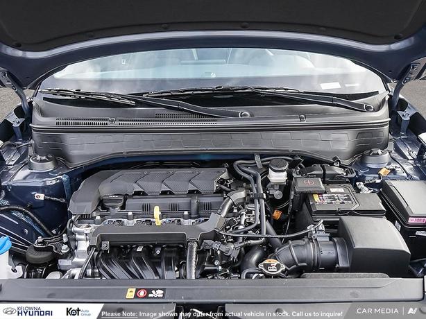 2025 Hyundai Venue ULTIMATE demo image 6