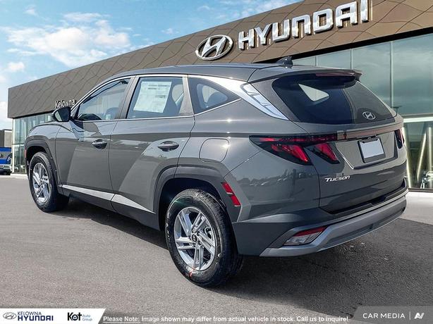 2025 Hyundai Tucson PREFERRED demo image 4