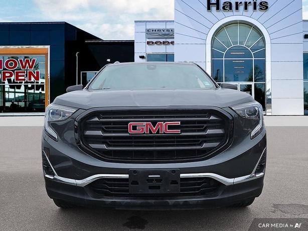 2018 GMC Terrain AWD SLT | Apple CarPlay | Android Auto! image 2